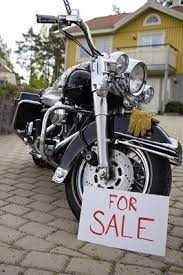 5 Unconventional Ways Of Selling Your Motorcycles Motorcycle Motorcycle Tips For Sale Sign