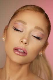 8 Of This Year's Biggest Trends in Beauty, Hair and Skincare