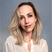 Ursula Cruz's Instagram, Twitter & Facebook