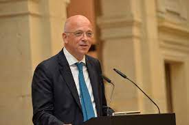 Duelul replicilor între premierul dăncilă şi ambasadorul germaniei. Azembgermany On Twitter Cord Meier Klodt Auswartiges Amt Aserbaidschan Ist Erfolgsmodell Des Friedlichen Miteinanders Der Religionen Http T Co C9pr7jmrhh