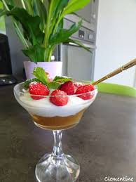 Le Blog De Clementine Fromage Blanc Compote De Pommes Sans Sucre Et Fra En 2020 Compote De Pomme Fromage Blanc Cuisine Cubaine