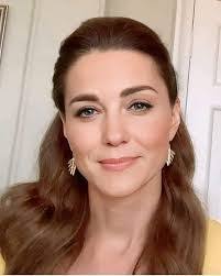 Dolly Pearce's Instagram, Twitter & Facebook