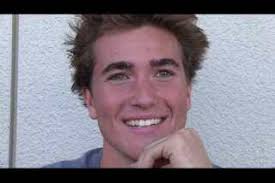 Video: Andrew Nielsen is kicker to watch