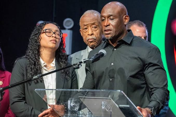 Family of Nolan Wells, Crump, Sharpton seek answers in MS teen's death
