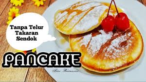 500 ml air dingin, tepung 300g, tiga sendok makan gula pasir, sedikit garam, sebungkus baking soda, sebungkus gula vanili dan sedikit minyak atau. Pancake Tanpa Telur Resipi Resipi 2021