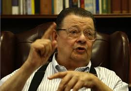 Morre Delfim Netto: conselheiro de presidentes, ex-ministro orientou de  Lula a Temer