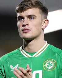 ⏪⏪⏪ THROW🔙 THURSDAY ⏪⏪⏪ THE QUADRUPLE 🏆🏆🏆🏆 OF 2000 FAI All Ireland ✓  Premier League ✓ Leinster Youths Cup ✓ Tab League Cup ✓ What a start to the  millennium for Belvo