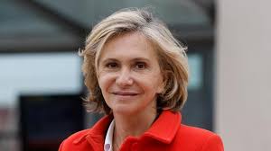 Marc fesneau, ministre et candidat modem/lrem (16%), maintient sa liste. En Direct Regionales En Ile De France Pecresse Largement En Tete Bayou Leader A Gauche Lci