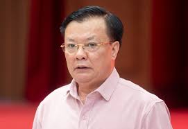 Văn hóa từ chức của CSVN? Ủy viên Bộ Chính trị Đinh Tiến Dũng mất mọi chức  vụ