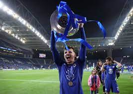 Harshly derided as a teacher's pet earlier this season, chelsea midfielder mason. Chelsea Lifts Champions League Trophy Mason Mount Entertains Manchester City Players Okezone Bola World Today News