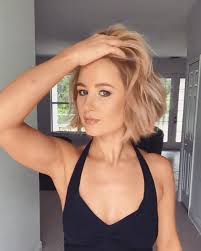 Der soft blunt bob ist der frisurentrend 2020. Frisurenbildermittellang Olympia Cipher Toptrendpin Club