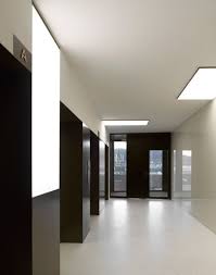 Pin By Kolin Chang On Interieur Kantoor Elevator Lobby Lobby Design Office Building