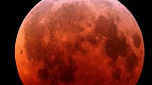 This is where earth's atmosphere comes into play. Super Blood Wolf Moon On Display Tonight Cp24 Com