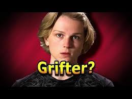 Destiny Dean's Instagram, Twitter & Facebook