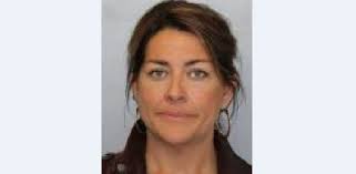 If you don't like it please unlike the page! Home Of Oxygen S Serialkillerweek V Tvittere Soccer Mom Gone Wild Prison Staffer Romances Killer In Same Facility Where Woman Helped Murderers Escape Https T Co Lg9iporww6 Https T Co 9j0moodfgd