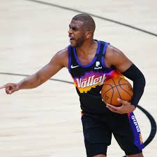 Chris paul has been holding the phoenix suns back due to a nagging shoulder injury. Chris Paul Momentarily Quiets Shoulder Concerns With Dominant Fourth Quarter Against Nuggets Bright Side Of The Sun