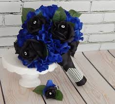 Black And Blue Wedding Pin On Wedding Bouquet