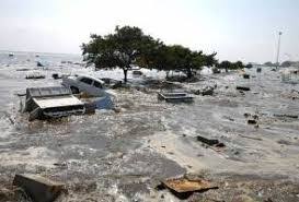 Tsunami pulau biak di irian jaya pada tahun 1996 setinggi 12 meter disebabkan oleh gempa 8 sr dan mengakibatkan 107 jiwa melayang. Tragedi Tsunami Di Malaysia 26 Disember 2004