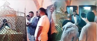 Türbenin saat 17.00'ye kadar açık olduğu ancak peker için 19.00'a kadar açık kaldığı iddia edildi. Sedat Peker In Korumalari Alevi Turbesine Silahla Girdi