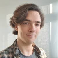 400+ profilů „Robin“