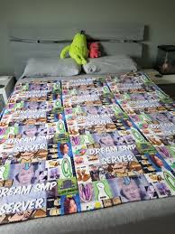 This mod is not complete. Samantha Gibbs En Twitter I Love My Dream Smp Blanket Honkkarl Dreamsmp Minecraft Dreamsmpmerch