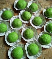 Nah untuk resep bakpao yang ada di indonesia sendiri merupakan resep yang telah disesuaikan dengan selera masyarakat lokal. Gambar Kue Bakpao Kacang Ijo Resep Kue Kacang