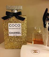 Glitter Coco Chanel Mademoiselle 3d Perfume Bottle I Made Diy Chanel Perfume Bottle Coco Chanel Mademoiselle Chanel Diy Decor Ideas