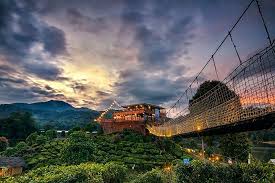 Glamping ciwidey merupakan sebuah kawasan resort yang berlokasi di ciwidey, yang memiliki fasilitas wisata lengkap. Glamping Lakeside Rancabali Updated 2021 Prices Campground Reviews Indonesia Tripadvisor