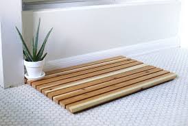 Idee Deco Salle De Bain Bois Tapis De Douche Caillebotis En Cedre Idee Deco Salle De Bain Bois Deco Salle De Bain Bois Deco Salle De Bain