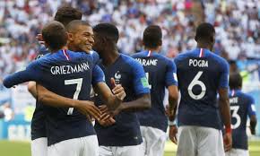 Rafraîchir live infos temps forts compos. Football France Argentine 4 3 Les Bleus En Quarts Football Le Telegramme