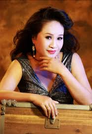 Cô gái quê Thanh Hóa khiến Trấn Thành "phải quỳ lạy" bỗng lột xác ngỡ ngàng