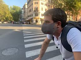 I parioli stessi, così, sono un rito di passaggio per i nativi del quartiere, . Viale Parioli Startseite Facebook