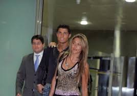 Cristiano ronaldo dos santos aveiro. As Fotos Dos Dias Felizes Que Cristiano Ronaldo Viveu Com Merche Romero Flashes Flash