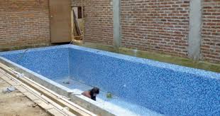 Usaha sewa kolam renang termasuk jenis usaha yang cukup banyak kita jumpai di sekitar kita. Cara Buat Kolam Renang Minimalis Ukuran Tanah Sempit