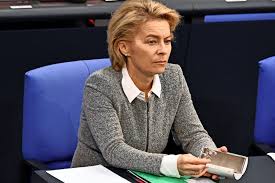 Ursula gertrud von der leyen (* 1958, geb. Von Der Leyen Wusste Schon Im Marz Von Berater Affare