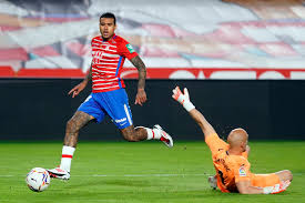 La liga de españa volverá a tener público: La Liga Roundup Granada Hammer Eibar While La Real Beat Celta Football Espana