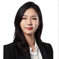 Ruth Kim's Instagram, Twitter & Facebook