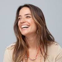 Lola Oswald's Instagram, Twitter & Facebook