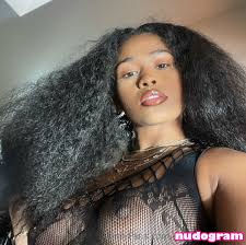 DaySulan OnlyFans nude photos - see SulanLikeMulan now