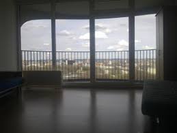 Finde 19 angebote für wg wohnung augsburg zu bestpreisen, die günstigsten immobilien zu miete ab € 200. Schones Appartement Hotelturm Tolle Sicht Auf Augsburg 1 Zimmer Wohnung In Augsburg Innenstadt