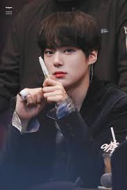 Play 21k like 1.1m comment 432. Minhyuk Pics Minhyukpic Twitter