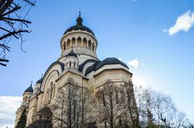 Vecernia și slujba paraclisului (transmisiune directă din catedrala patriarhală). Foto Catedrala MitropolitanÄ Din Cluj Napoca Doxologia