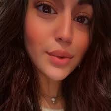 Valerie Winchester's Instagram, Twitter & Facebook