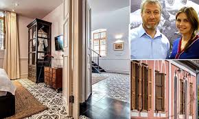 Roman abramovish has become an israeli citizen a month after the uk delayed renewing his visa in a move that could allow him to return without one. Meet Chelsea S Newest 16 5million Signing As Owner Roman Abramovich Splashes Out On Tel Aviv S Varsano Hotel Daily Mail Online