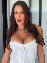 Porn stars reveal what they consider cheating in 2024 | news.com.au —  Australias leading news site