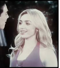 thank you emma ross for making me realize i love fems 🙏🏻🙏🏻 #emmaross  #emmarossedit #bunkd #bunkdedit scp: cath7rsis, cc: ahsscenepcks