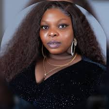 I am reminded of this because I went to an event and a mom shouted “Tiara”  and 4 little girls answered, my Tiara too 😭😅 When did Tiara become  popular jingo name?