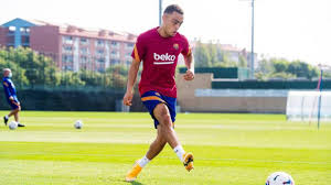 It's an honour to play for this club. Sergino Dest I Didn T Understand A Word Lionel Messi Said As Com