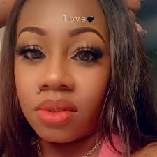 Happy heavenly 32 to my sweet angel. I know you're celebrating big as you  always do. I love you and miss you dearly. Happy birthday baby ❤️🎈🎂