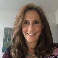 Kim Levasseur's Instagram, Twitter & Facebook